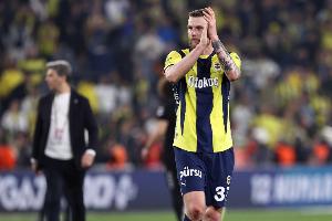 乐鱼体育下载-土媒：费内巴切1000万欧报价买断什克，为球员提供800万欧年薪