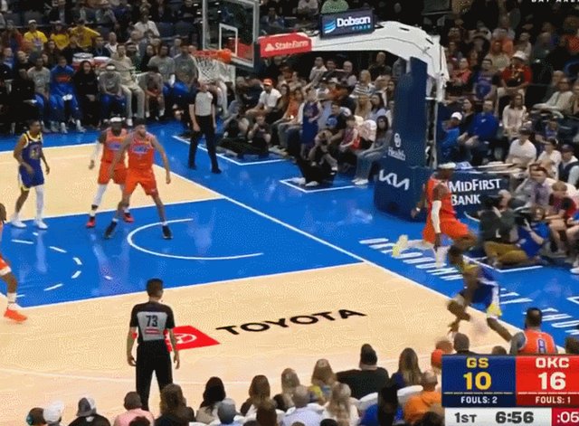 乐鱼体育下载-唯一中锋遭遇重伤！霍姆格伦倒下令雷霆内线真空