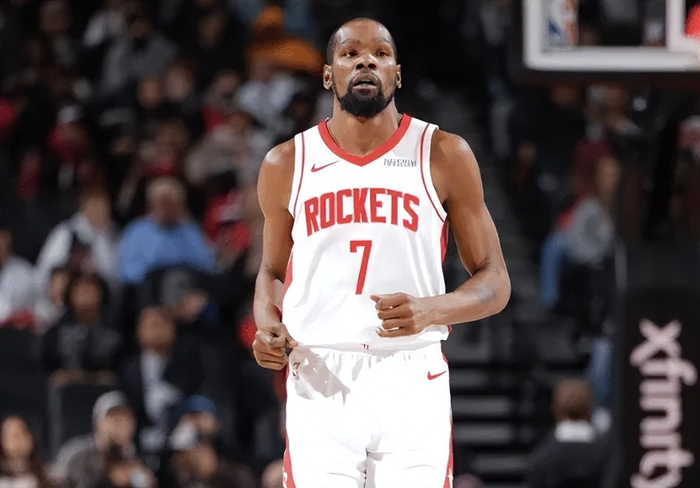 乐鱼体育下载-火箭逆转森林狼！杜兰特轰39分，申京主导起势，史密斯防守立功！|凯文·杜兰特|明尼苏达森林狼队|阿尔佩伦-申京|朱利叶斯·兰德尔|朱利叶斯-兰德尔_新浪体育_新浪新闻