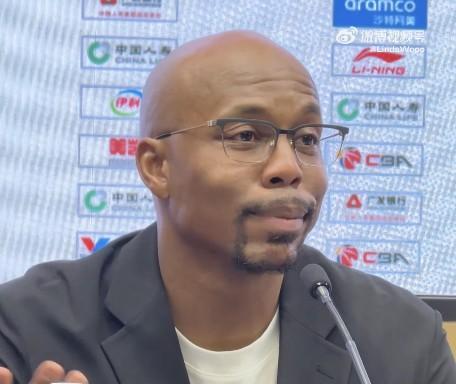 乐鱼体育全站-无奈！广州主帅：徐昕、郭艾伦等五人全伤了，潜力赛都凑不够人